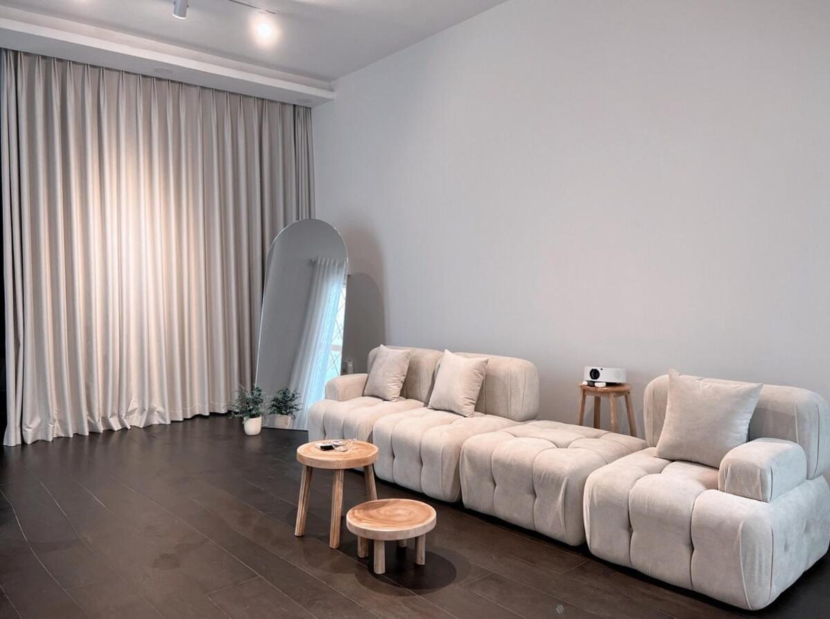 District 1 - Saigon Center - 100m2 Vintage Fusion * TP. Hồ Chí Minh
